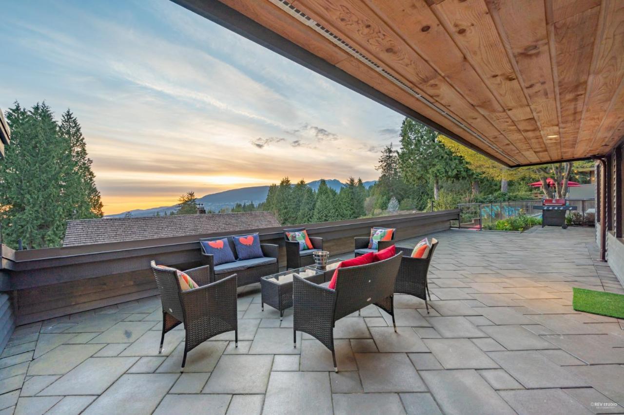 Cypress: Private Bedroom/Bathroom/Office, With Shared Pool, Hot Tub North Vancouver Exteriér fotografie
