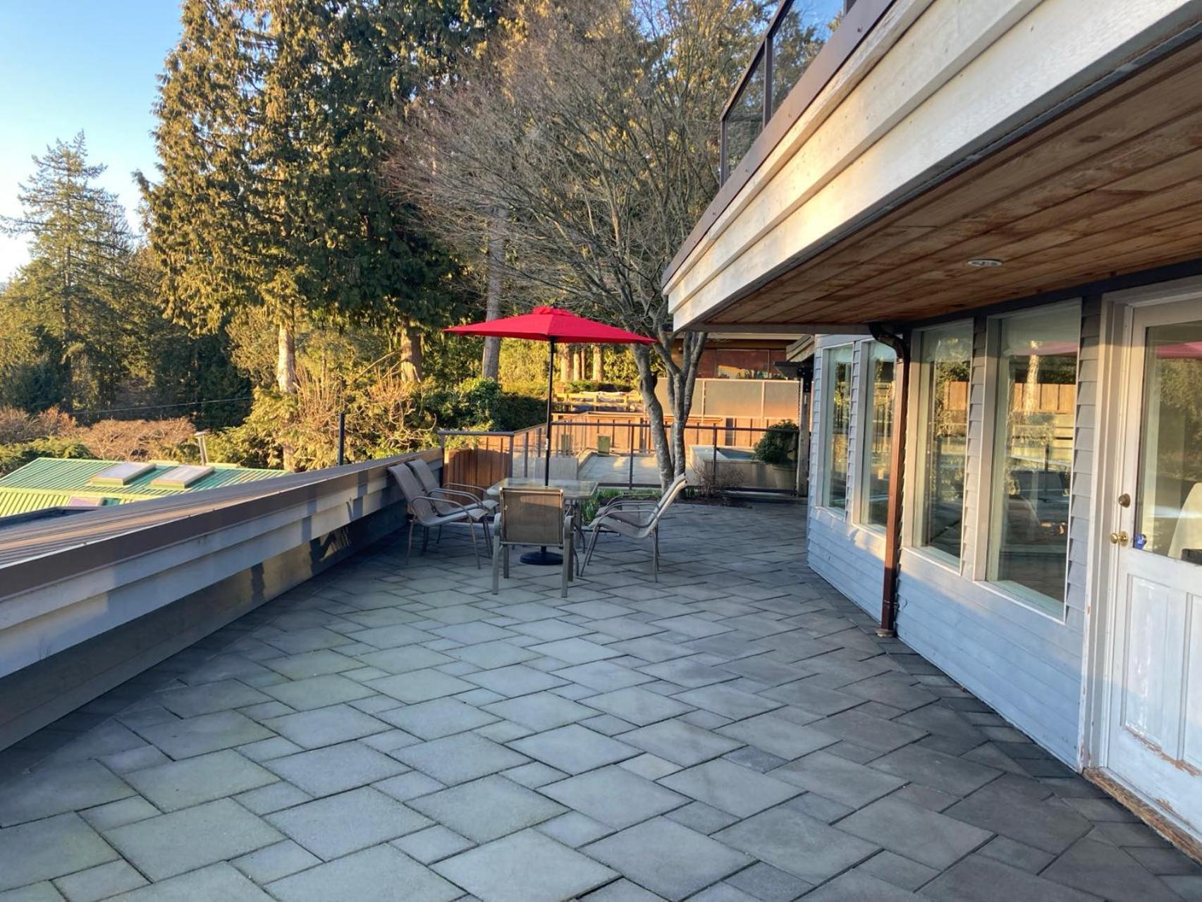 Cypress: Private Bedroom/Bathroom/Office, With Shared Pool, Hot Tub North Vancouver Exteriér fotografie