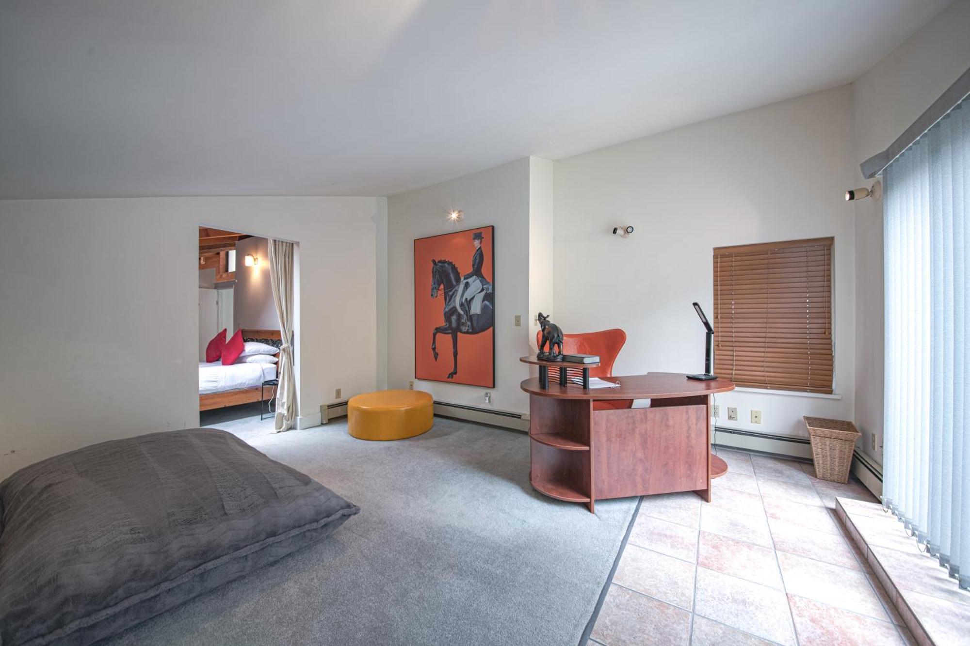 Cypress: Private Bedroom/Bathroom/Office, With Shared Pool, Hot Tub North Vancouver Exteriér fotografie
